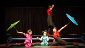 Un pizzico di sale, Spettacolo di Cabaret dei piccoli circensi